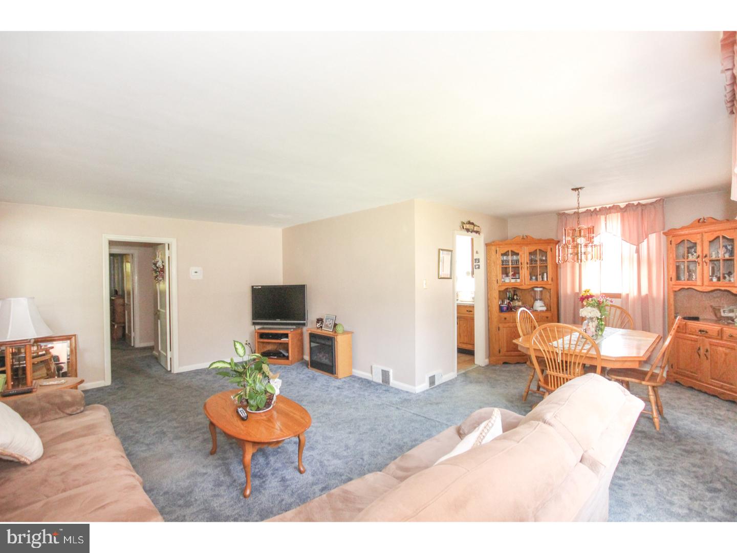 863 Church Road Springfield, PA 19064 - Photo 5 of 22 Gallery Image 5
