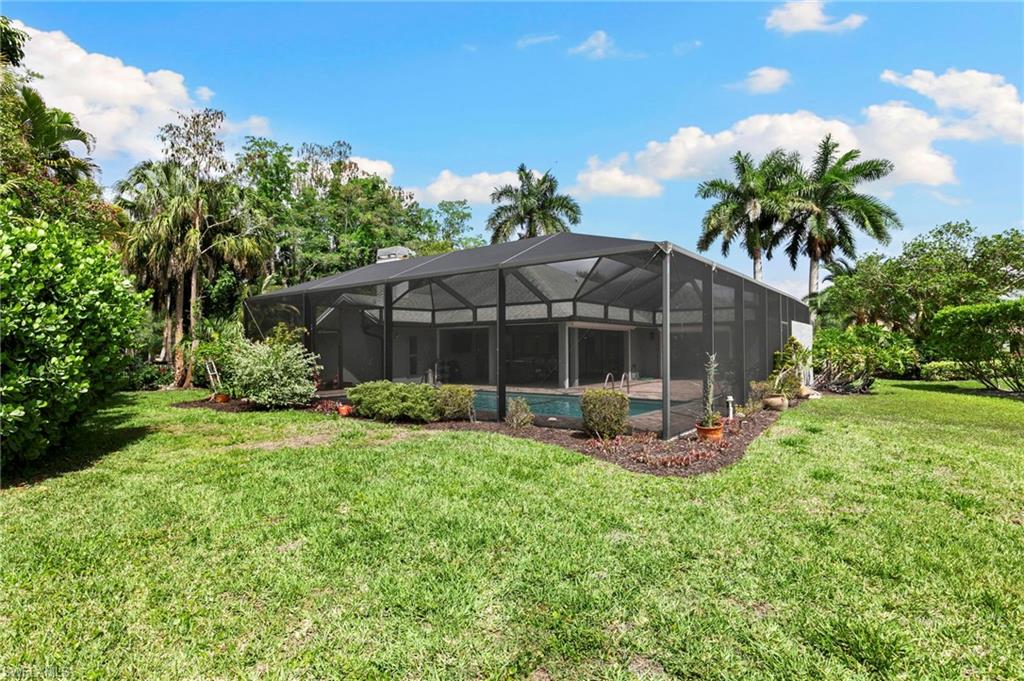 2010 Imperial Golf Course Boulevard Naples, FL 34110 - Photo 29 of 38