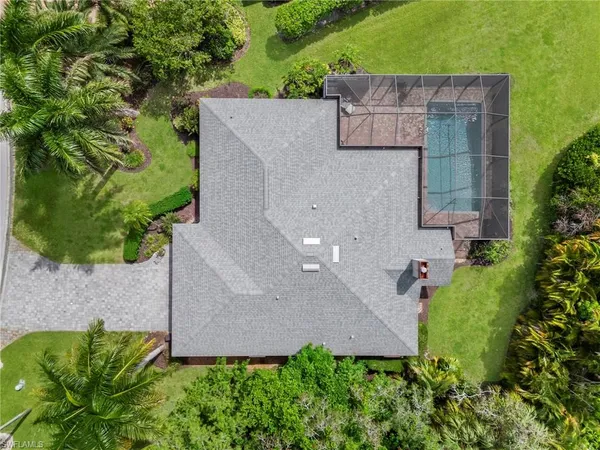 $995,000 | 2010 Imperial Golf Course Boulevard, Naples, FL 34110
