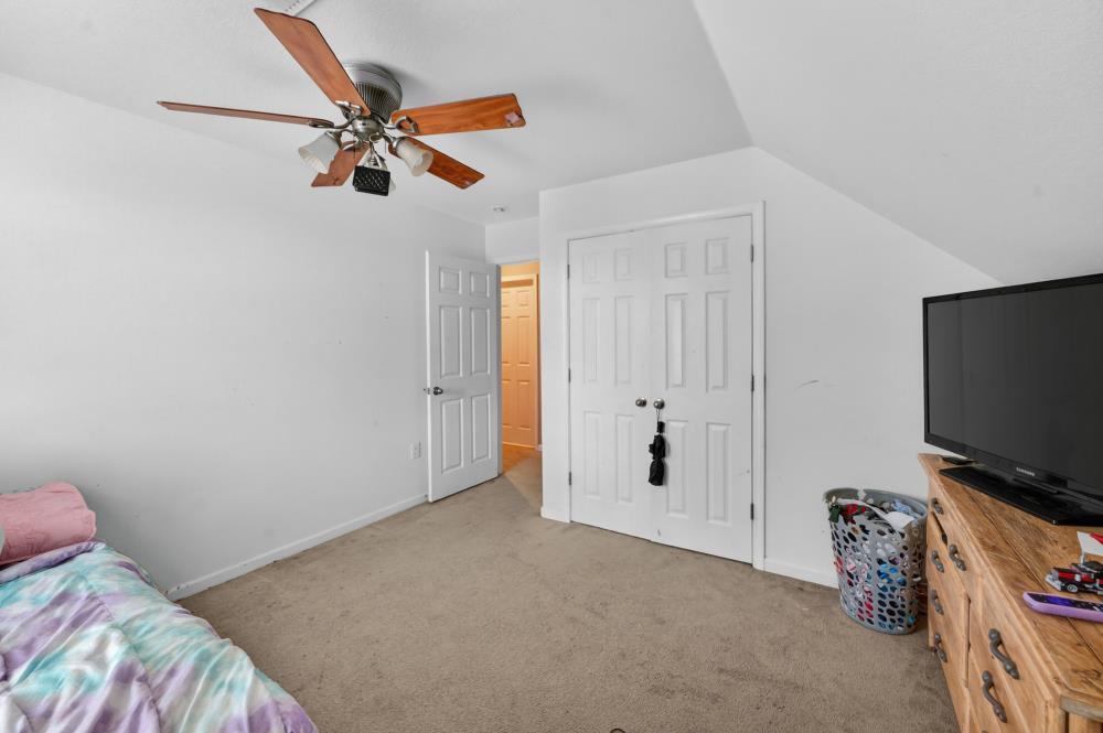 215 Singh Lane Rio Linda, CA 95673 - Photo 22 of 41