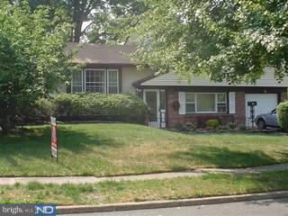 18 Blue Ridge Road Voorhees, NJ 08043 - Photo 1 of 5