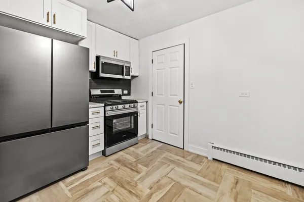 $799,000 | 7508 West Devon Avenue, Chicago, IL 60631