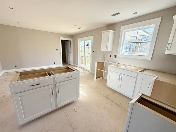 $284,900 | 38 Echo Ridge, Oak Grove, KY 42262