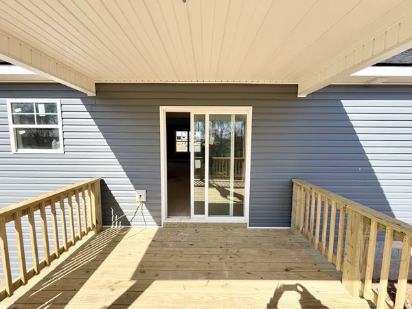 $284,900 | 38 Echo Ridge, Oak Grove, KY 42262