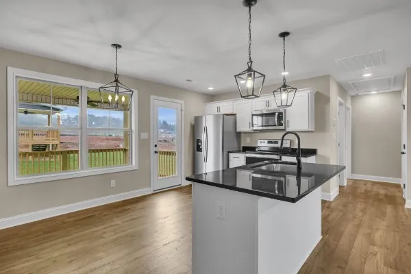 $284,900 | 38 Echo Ridge, Oak Grove, KY 42262