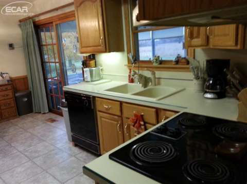 9215 South Nichols Road Gaines, MI 48436 - Photo 22 of 53 20423982-21.JPG