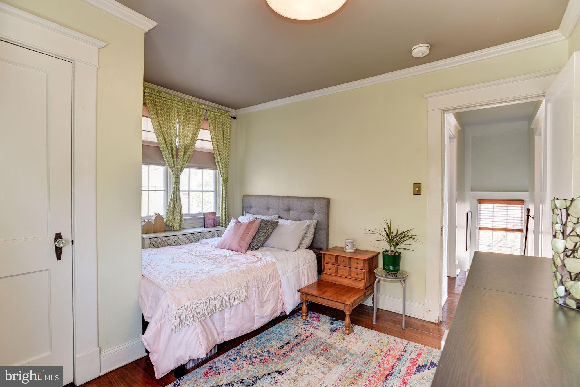 4212 Kensington Road Baltimore, MD 21229 - Photo 18 of 34 Bedroom