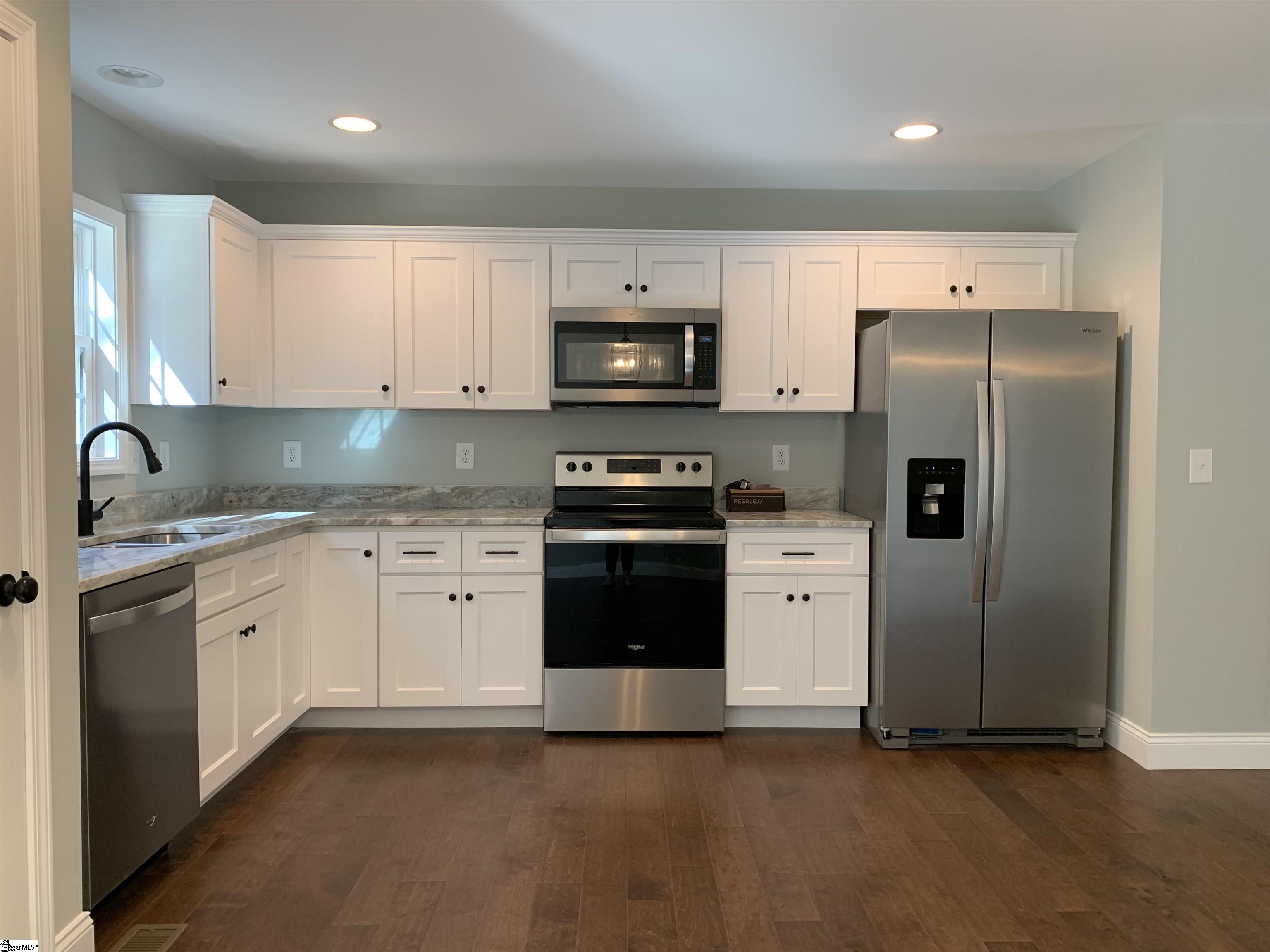 751 Shady Grove Road Pickens, SC 29671 - Photo 16 of 36 Gallery Image 16
