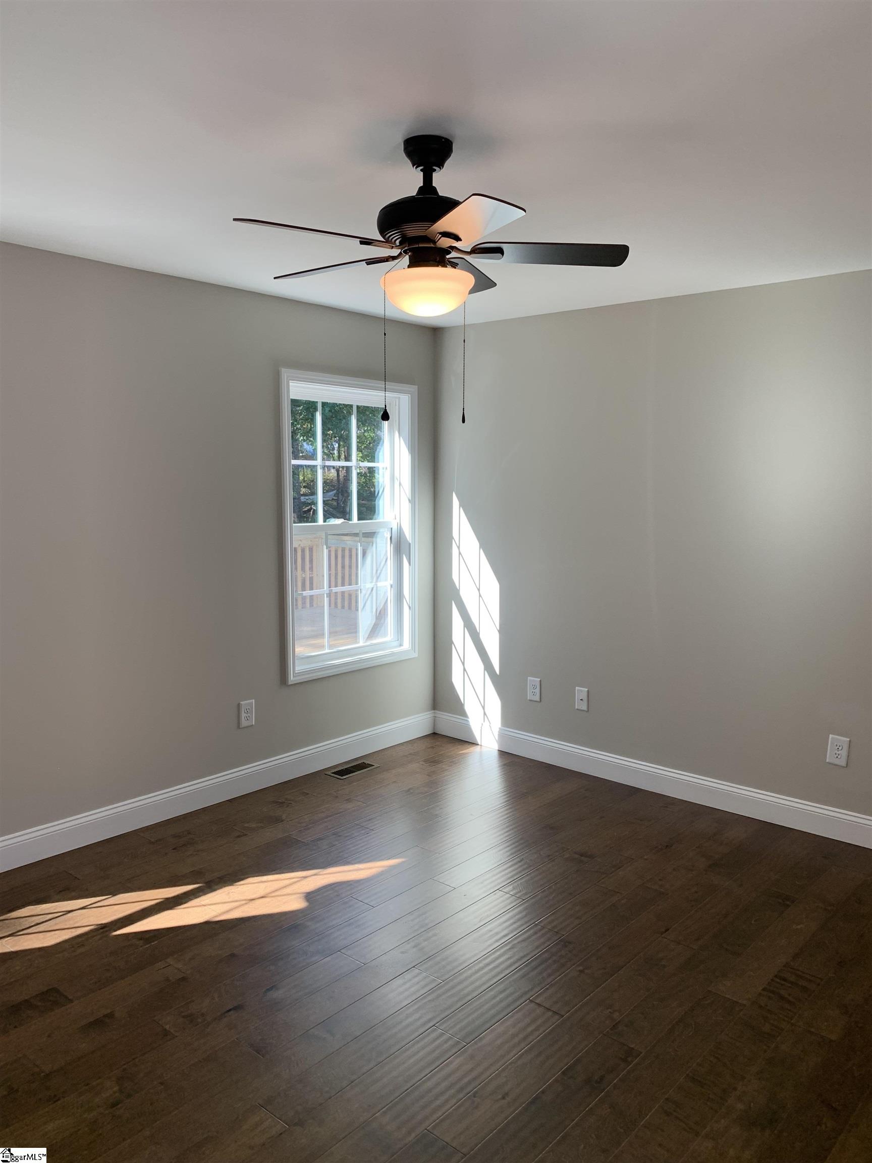 751 Shady Grove Road Pickens, SC 29671 - Photo 22 of 36 Gallery Image 22
