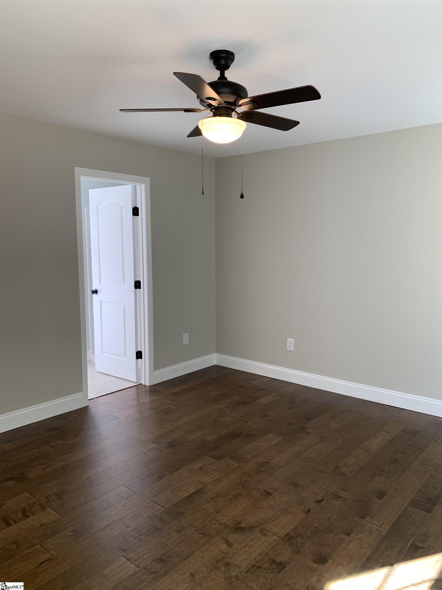 751 Shady Grove Road Pickens, SC 29671 - Photo 25 of 36 Gallery Image 25
