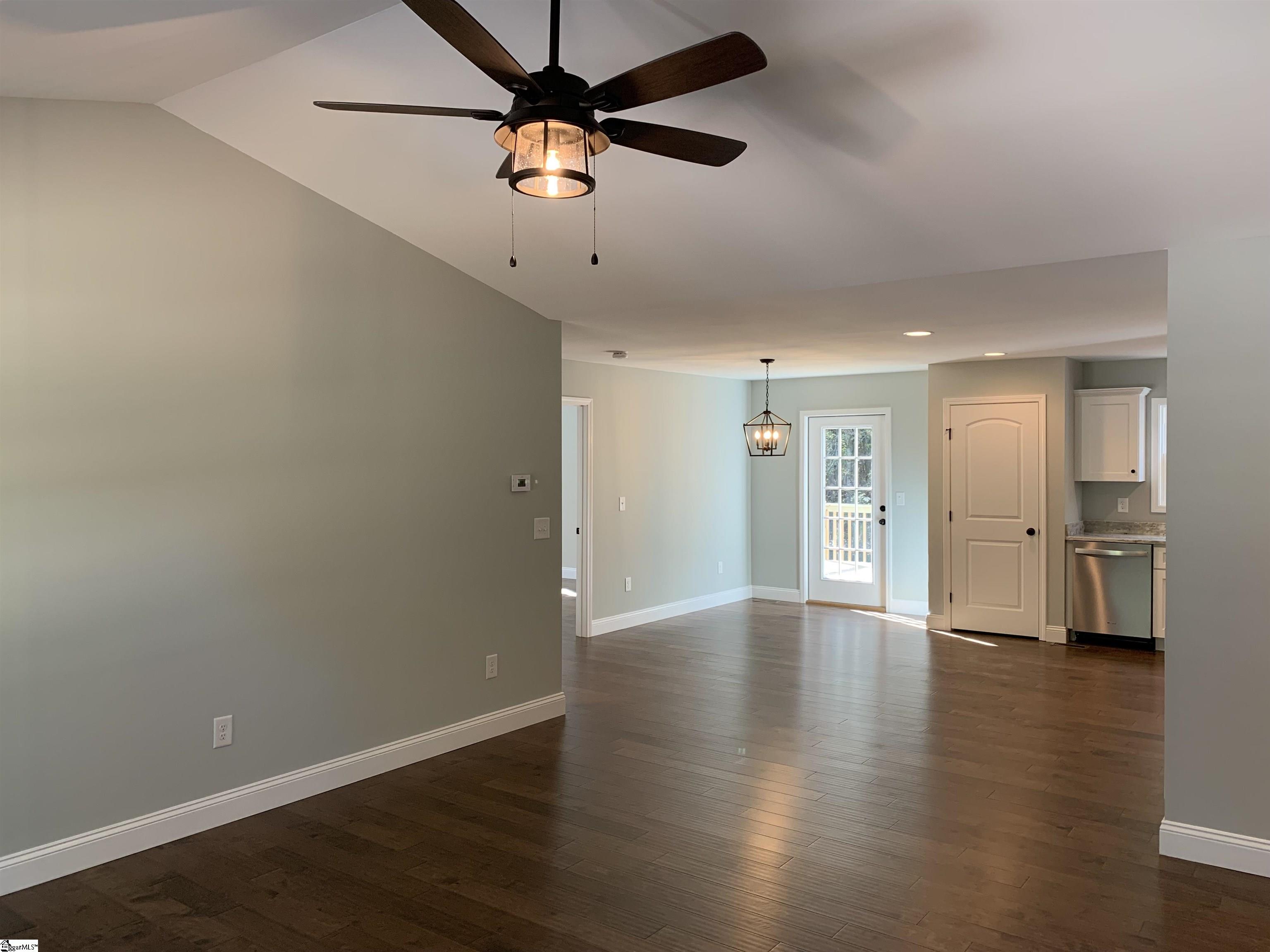 751 Shady Grove Road Pickens, SC 29671 - Photo 7 of 36 Gallery Image 7