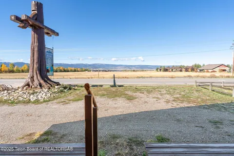 $1,850,000 | 1221 North Highway 33, Driggs, ID 83422