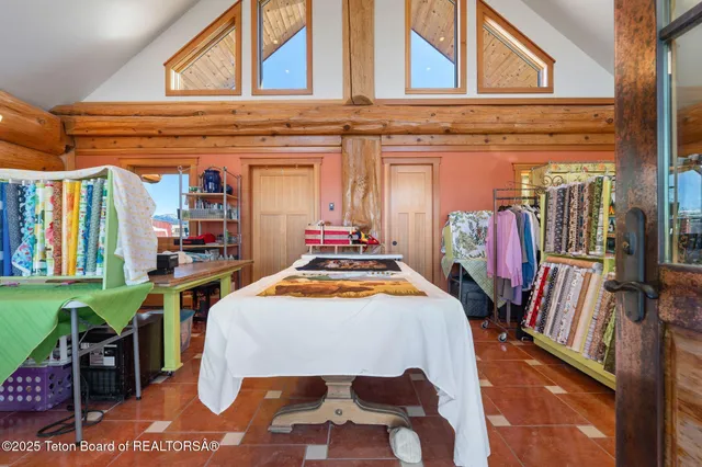 $1,850,000 | 1221 North Highway 33, Driggs, ID 83422