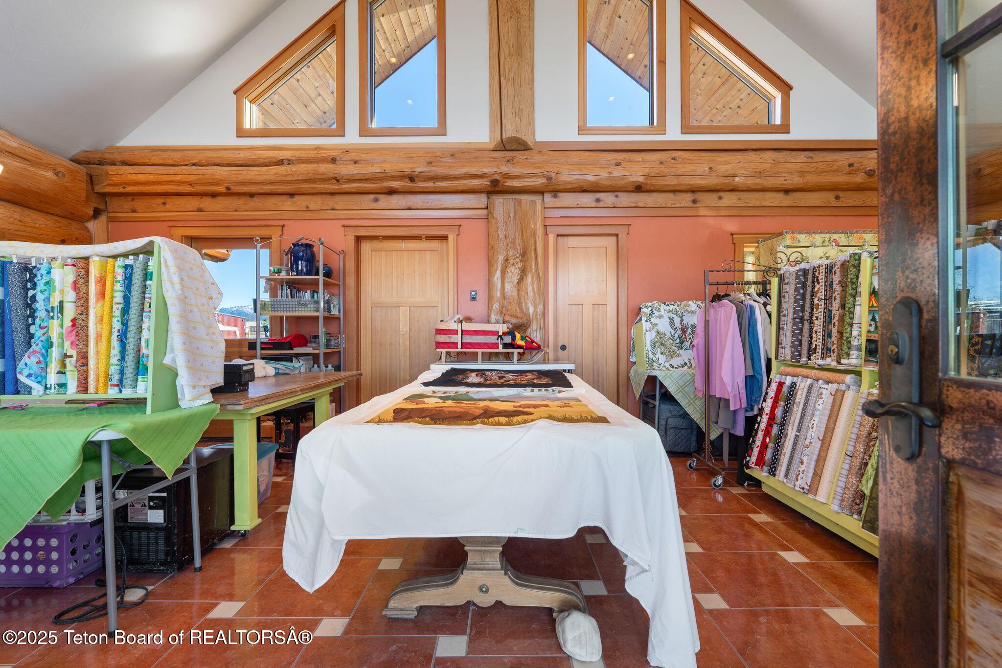 1221 North Highway 33 Driggs, ID 83422 - Photo 7 of 23 1221 ID-33-7