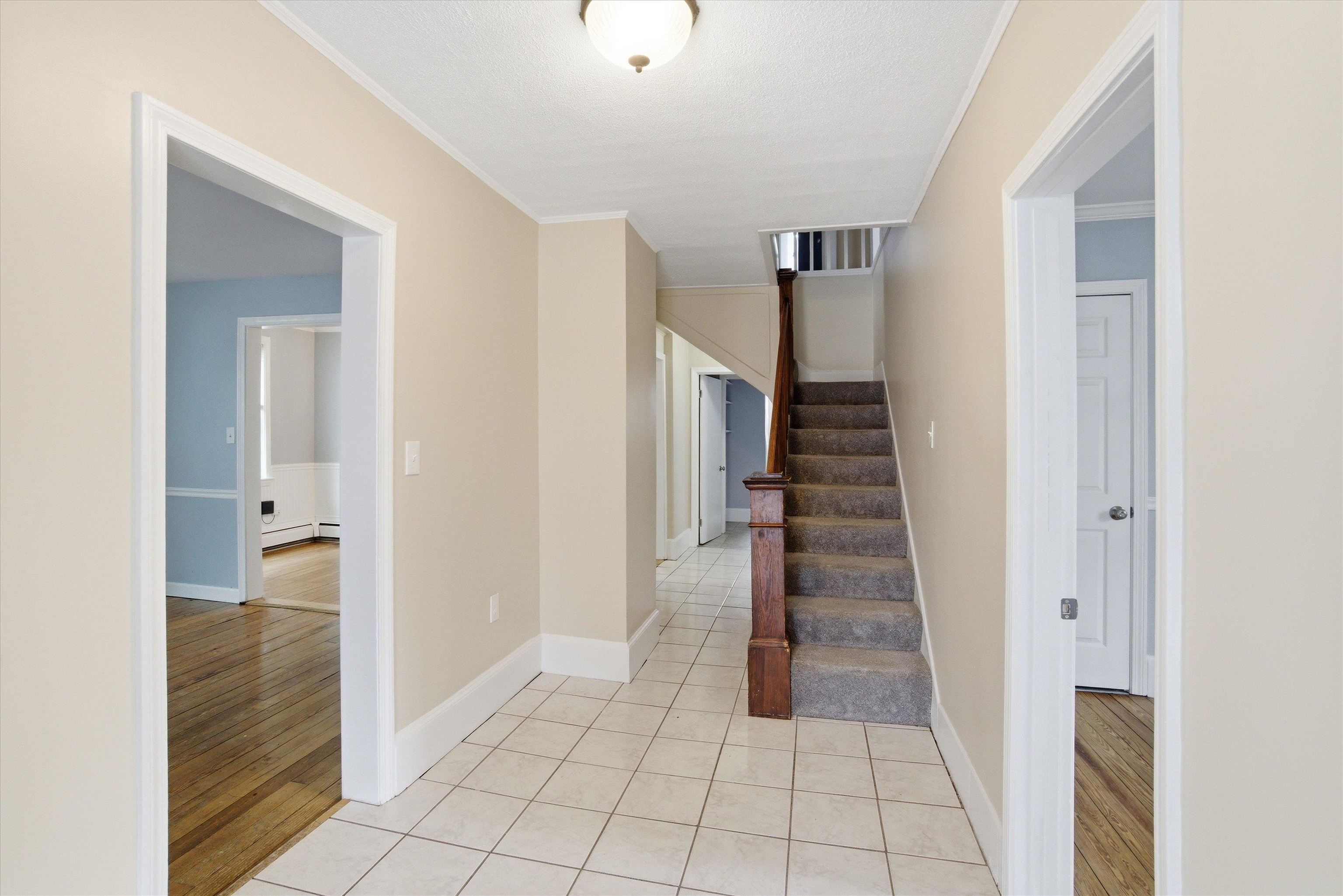 41 Dewey Street Manchester, NH 03103 - Photo 11 of 42