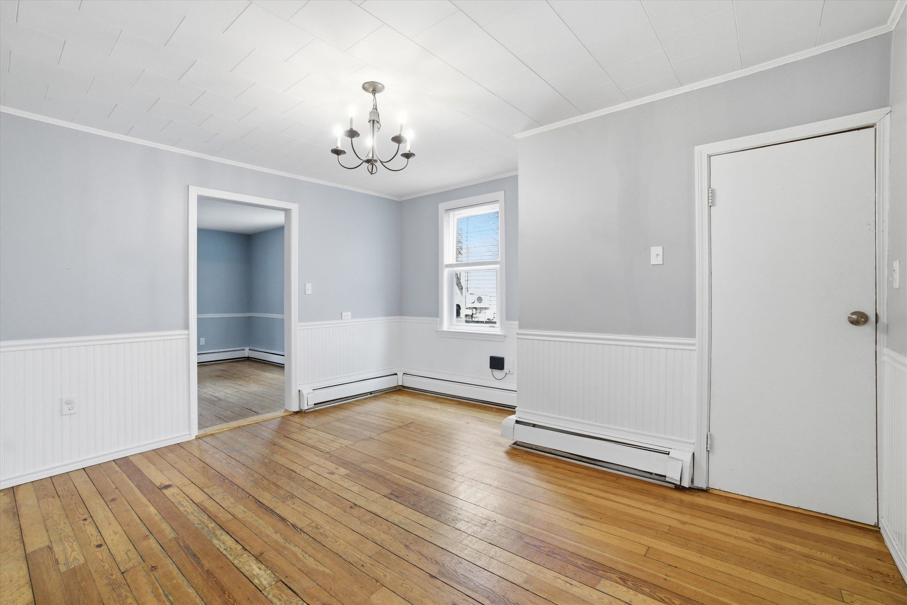 41 Dewey Street Manchester, NH 03103 - Photo 14 of 42