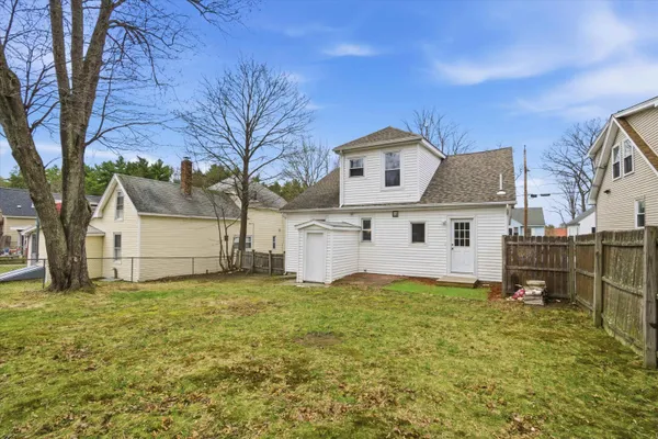 $425,000 | 41 Dewey Street, Manchester, NH 03103