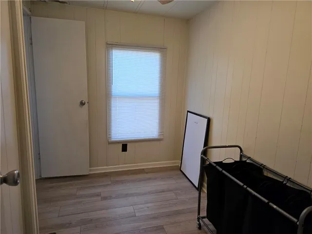 $120,000 | 204 Lyne Avenue, Raymore, MO 64083