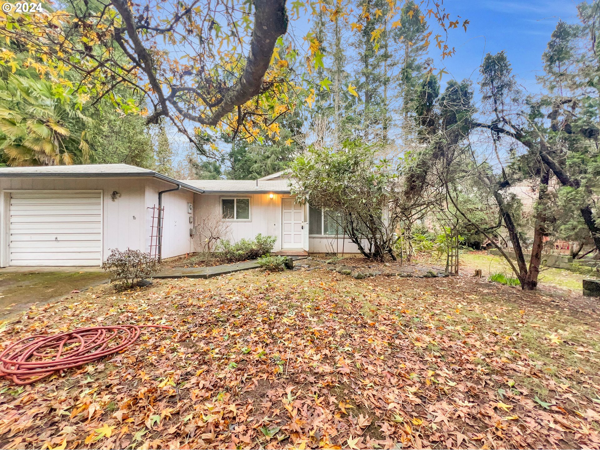 57205 Gladewood Road Coquille, OR 97423 - Photo 4 of 27 Gallery Image 4