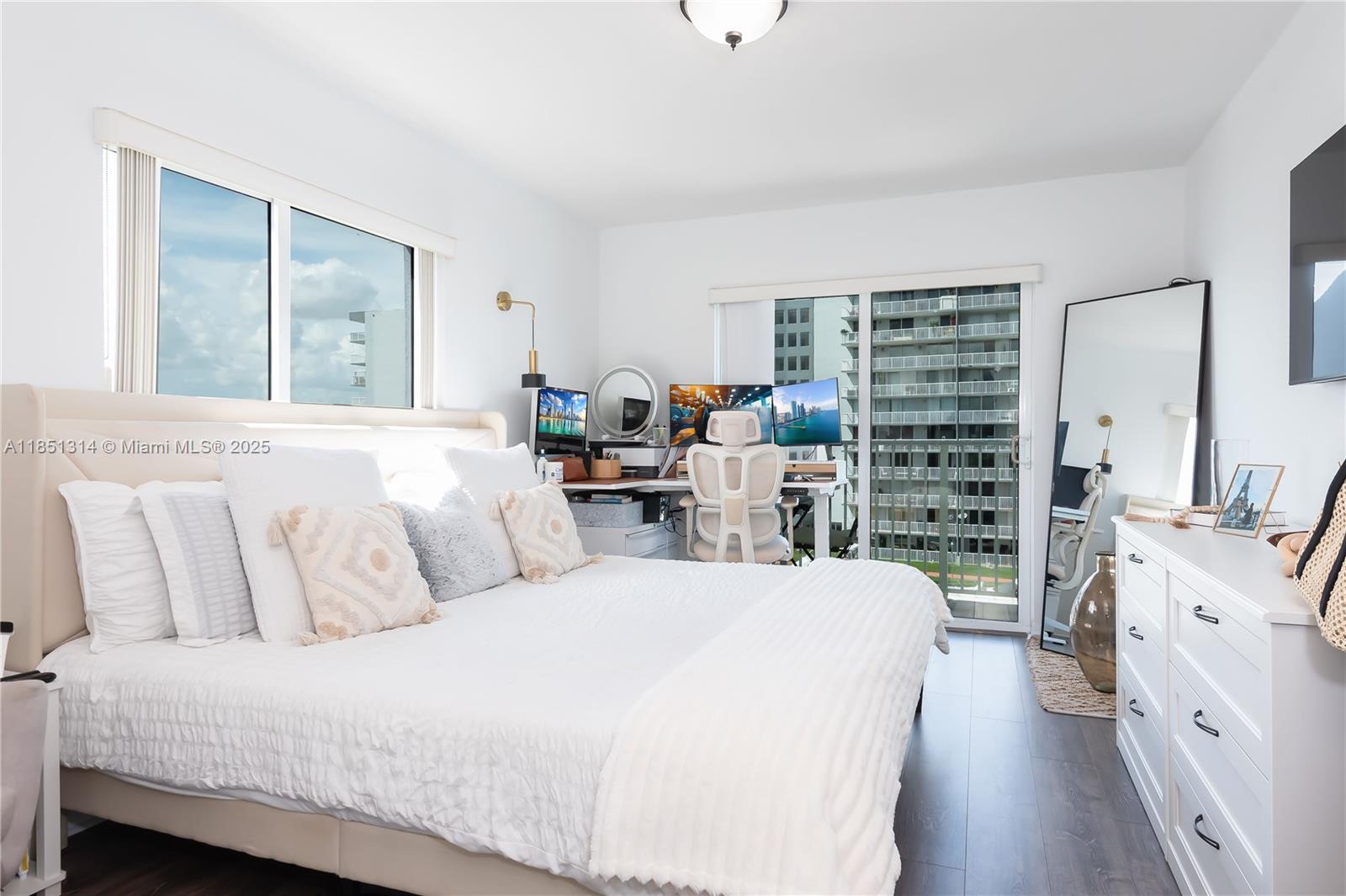 2475 Northwest 16th St Road, Unit 518 Miami, FL 33125 - Photo 26 of 29 Gallery Image 26