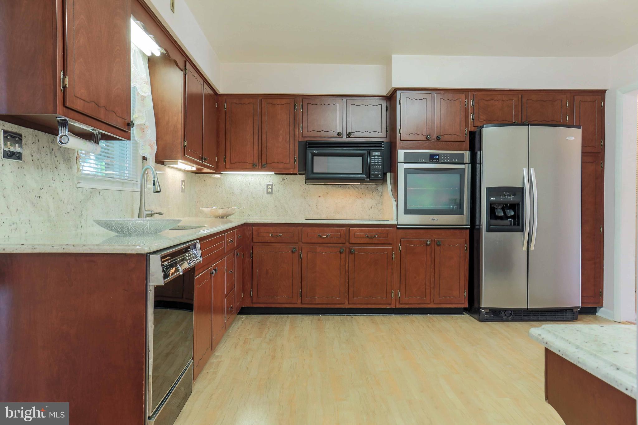 4411 Camellia Road Baltimore, MD 21236 - Photo 9 of 22 Kitchen