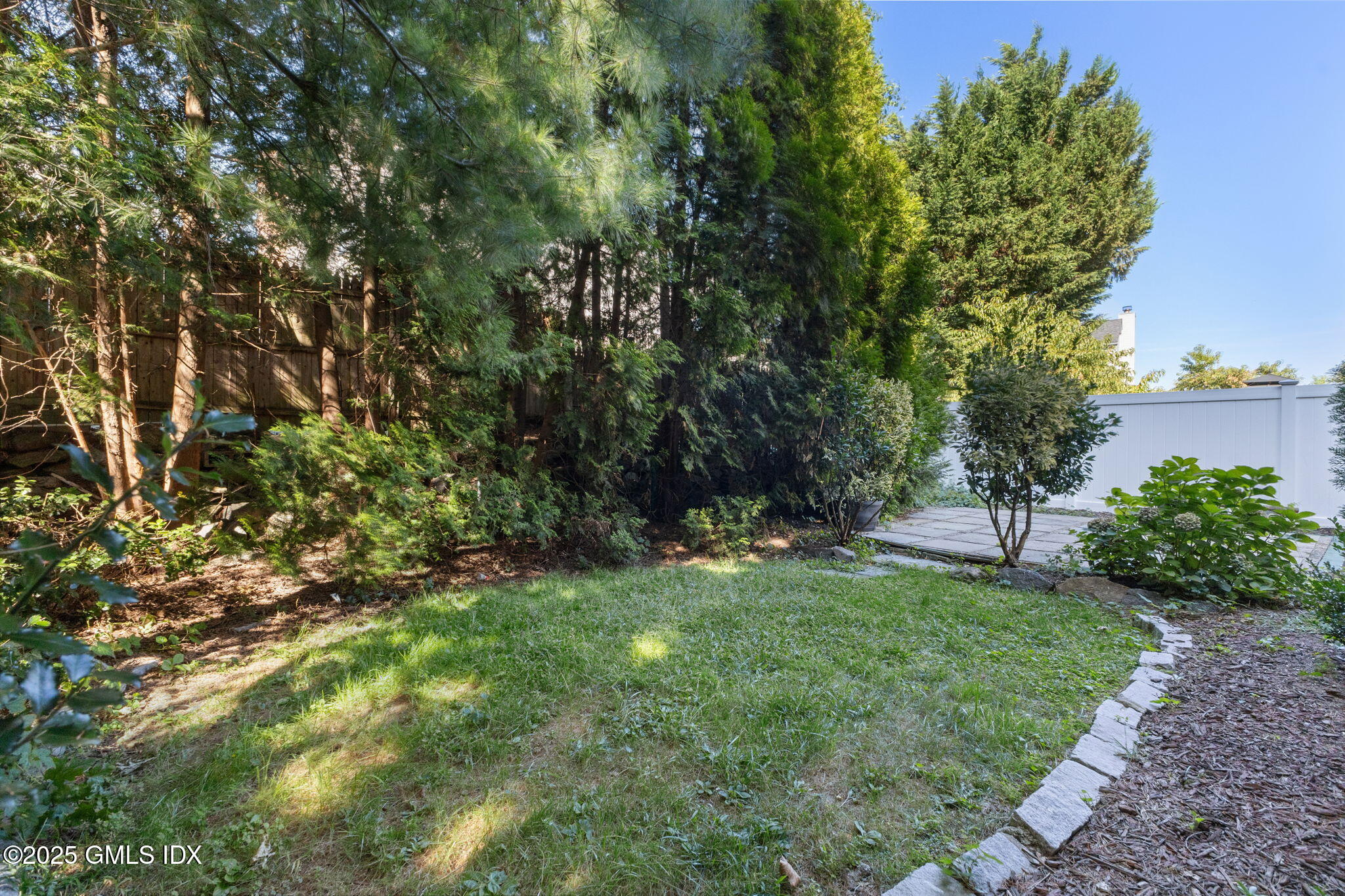 75 Ritch Avenue, Unit A Greenwich, CT 06830 - Photo 16 of 19 31-web-or-mls-75-a-rich-avenue