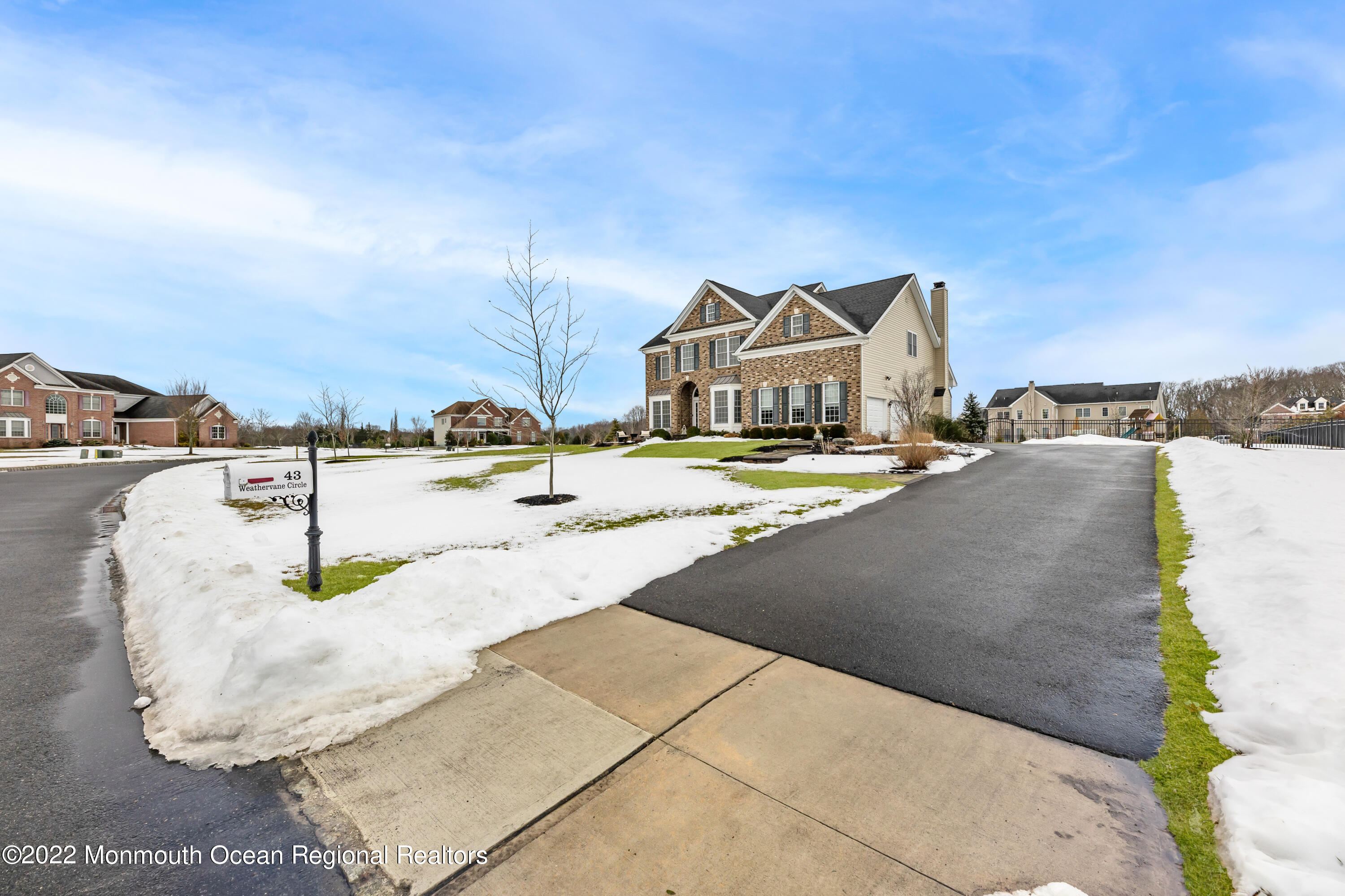 43 Weathervane Circle Cream Ridge, NJ 08514 - Photo 2 of 29 2. Front Driveway