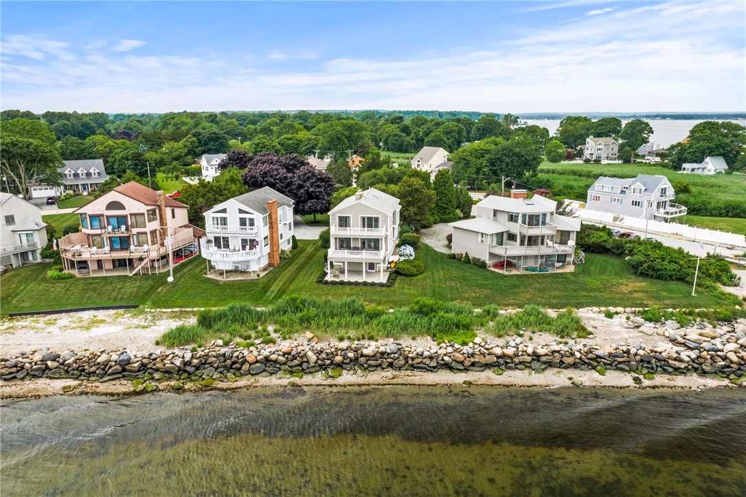 38 Ives Road Warwick, RI 02818 - Photo 5 of 12