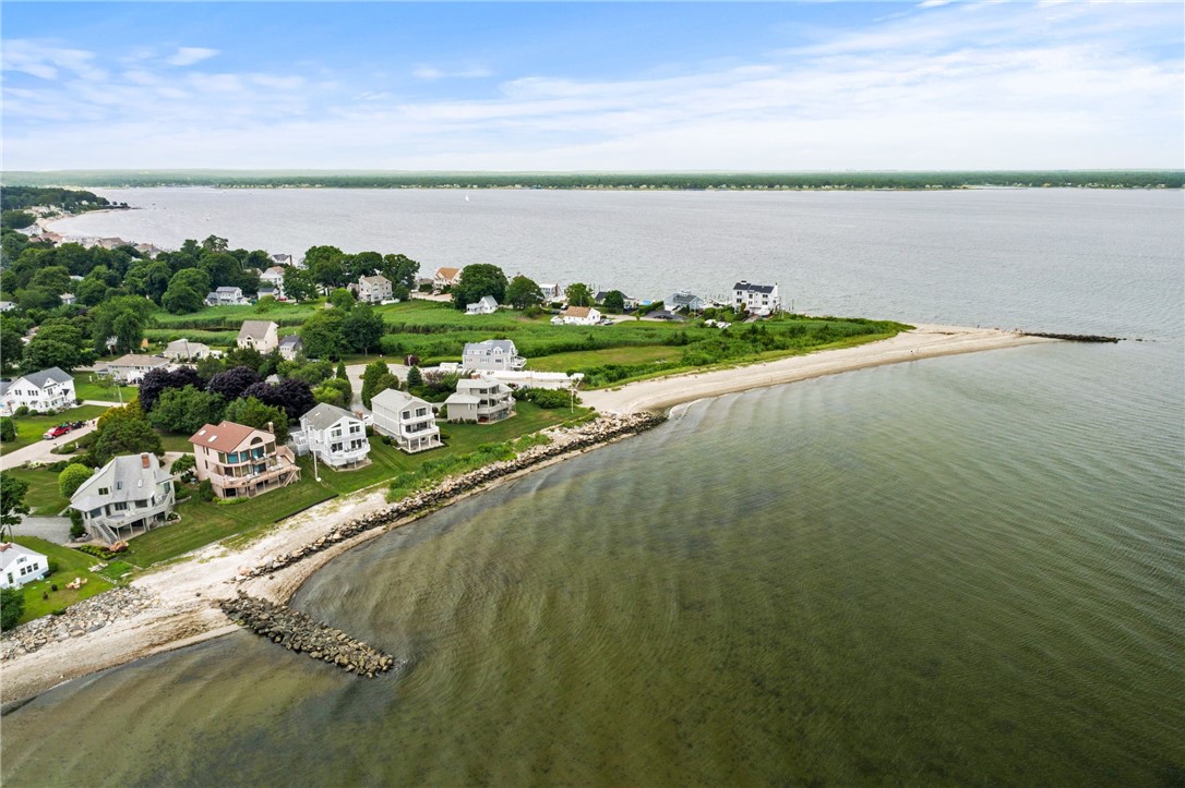 38 Ives Road Warwick, RI 02818 - Photo 7 of 12