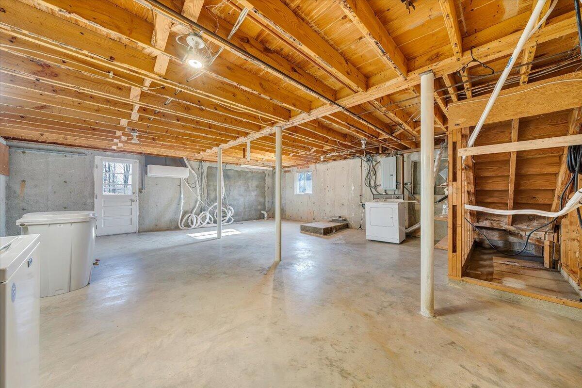 1525 Bandy Mill Road Hardy, VA 24101 - Photo 27 of 45 27-MIB01058