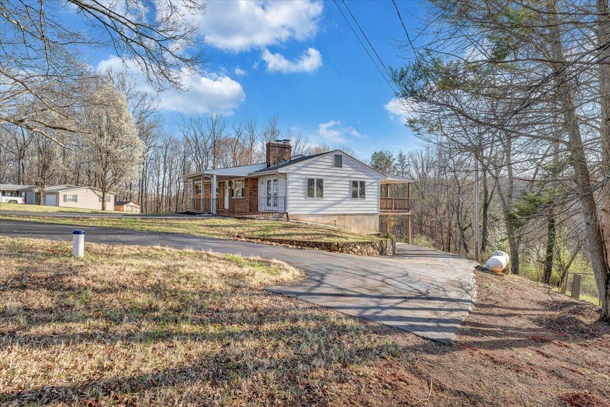 1525 Bandy Mill Road Hardy, VA 24101 - Photo 37 of 45 37-MIB01121