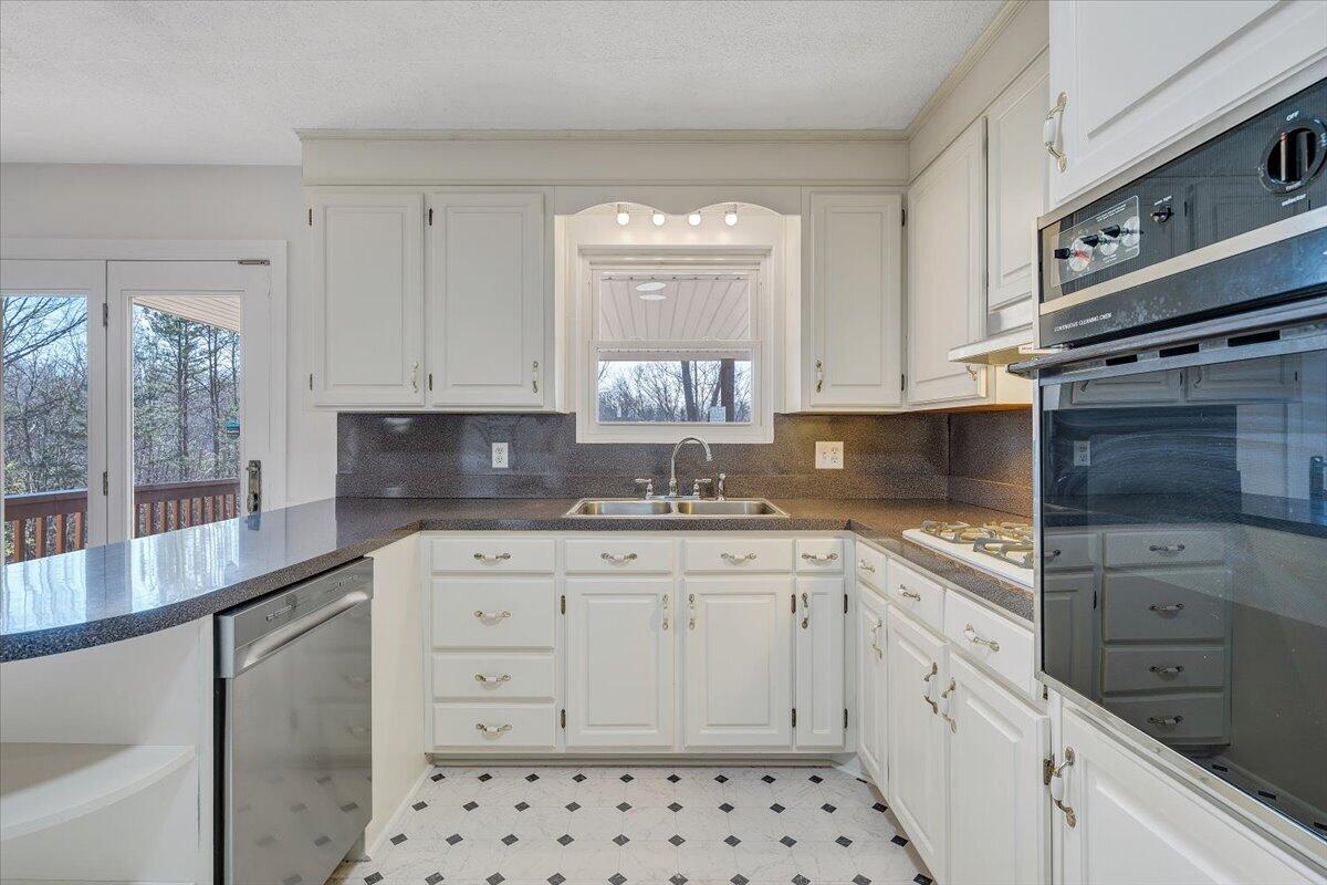 1525 Bandy Mill Road Hardy, VA 24101 - Photo 7 of 45 12-MIB01007