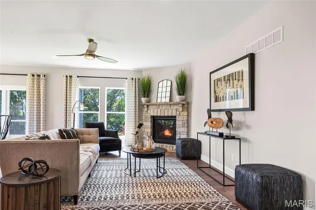 $456,500 | 1 Grand Columbia @columbia Meadows, O'Fallon, MO 63366