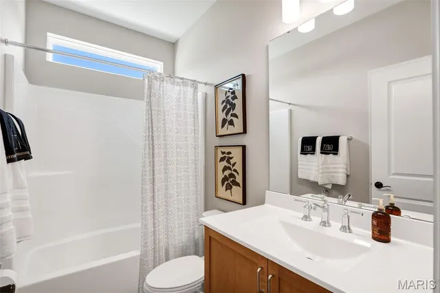 $456,500 | 1 Grand Columbia @columbia Meadows, O'Fallon, MO 63366