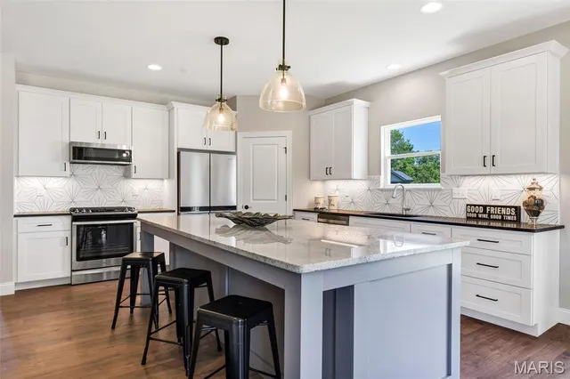 $456,500 | 1 Grand Columbia @columbia Meadows, O'Fallon, MO 63366