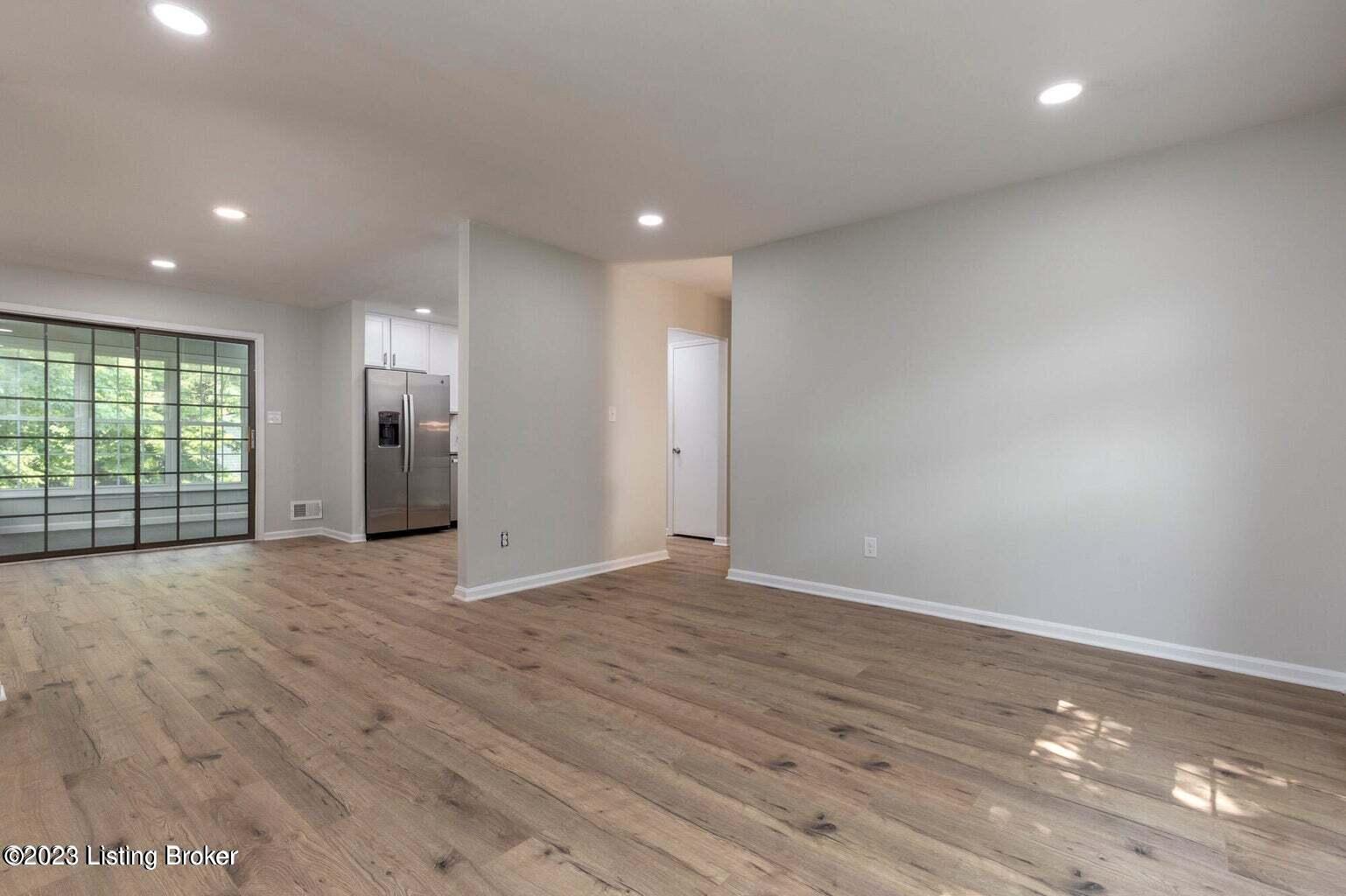 5524 Random Way Louisville, KY 40291 - Photo 2 of 41 20230609203508225633000000-o