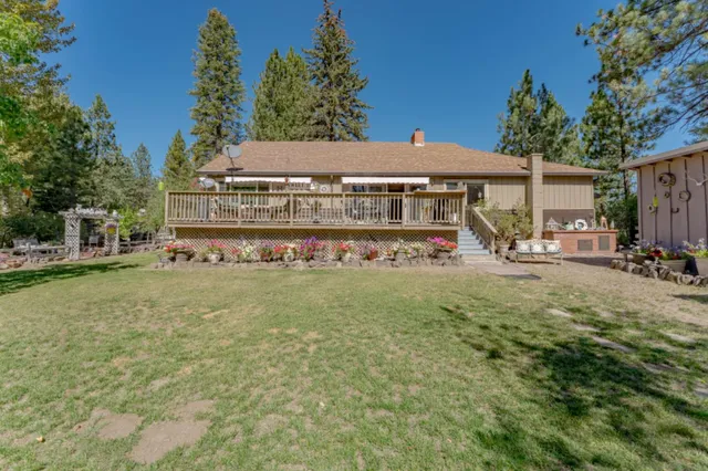 a view of an entryway with a fireplace