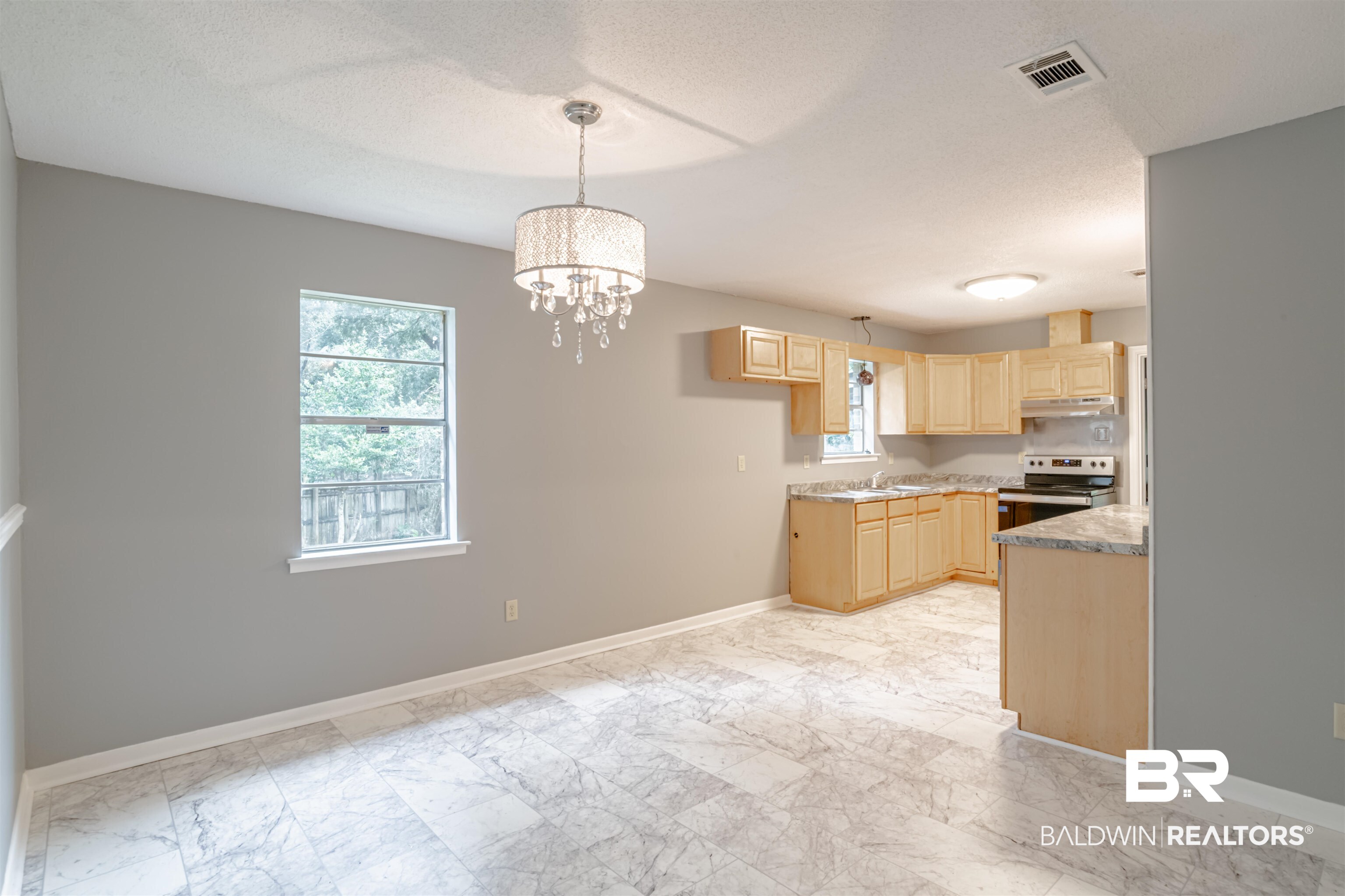 6300 Scott Lane Theodore, AL 36582 - Photo 14 of 34