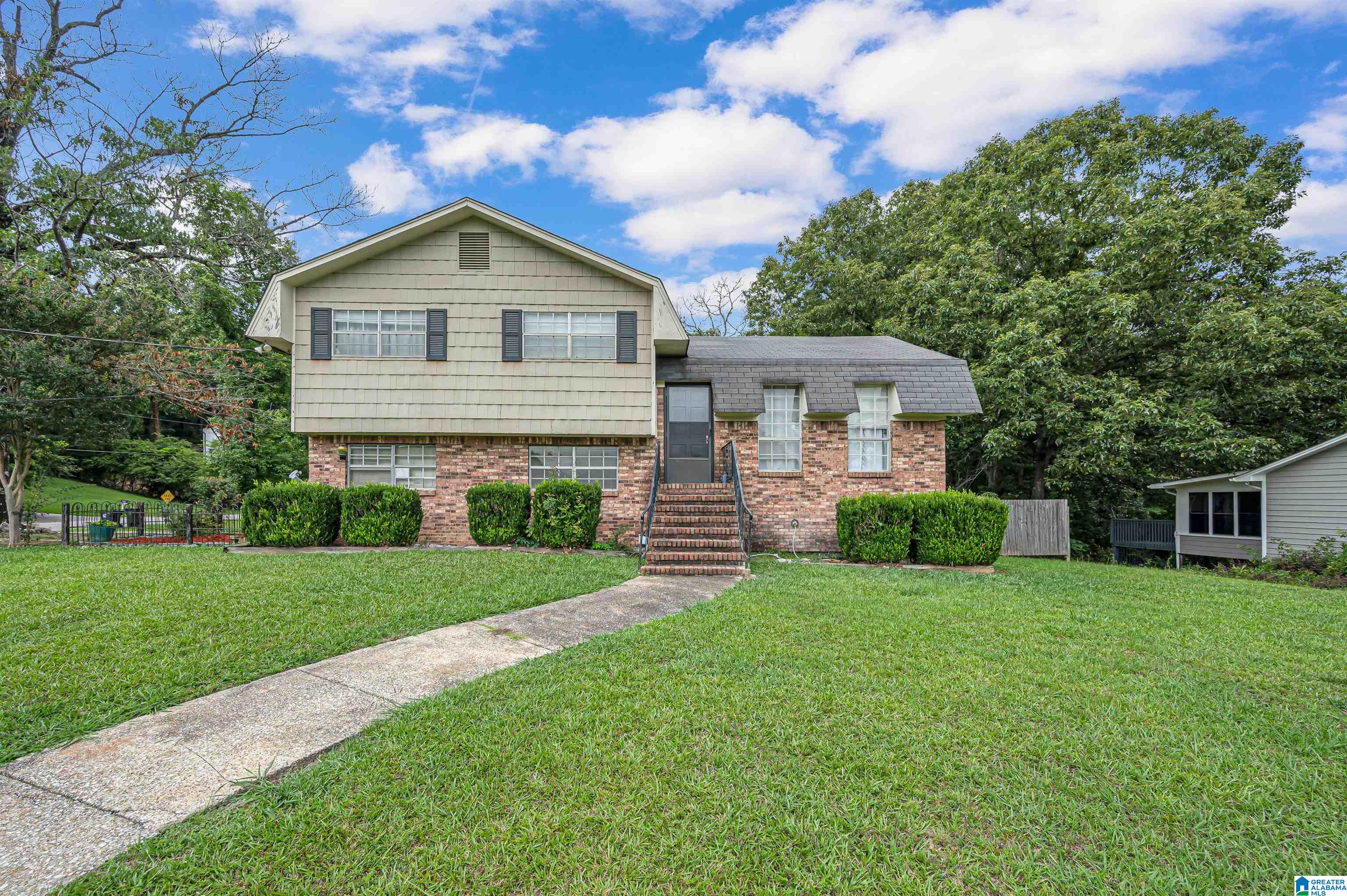 1001 Ryecroft Circle Pelham, AL 35124 - Photo 1 of 50