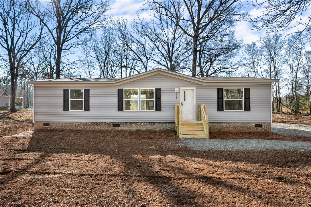 4924 Airline Road Iva, SC 29655 - Photo 3 of 34