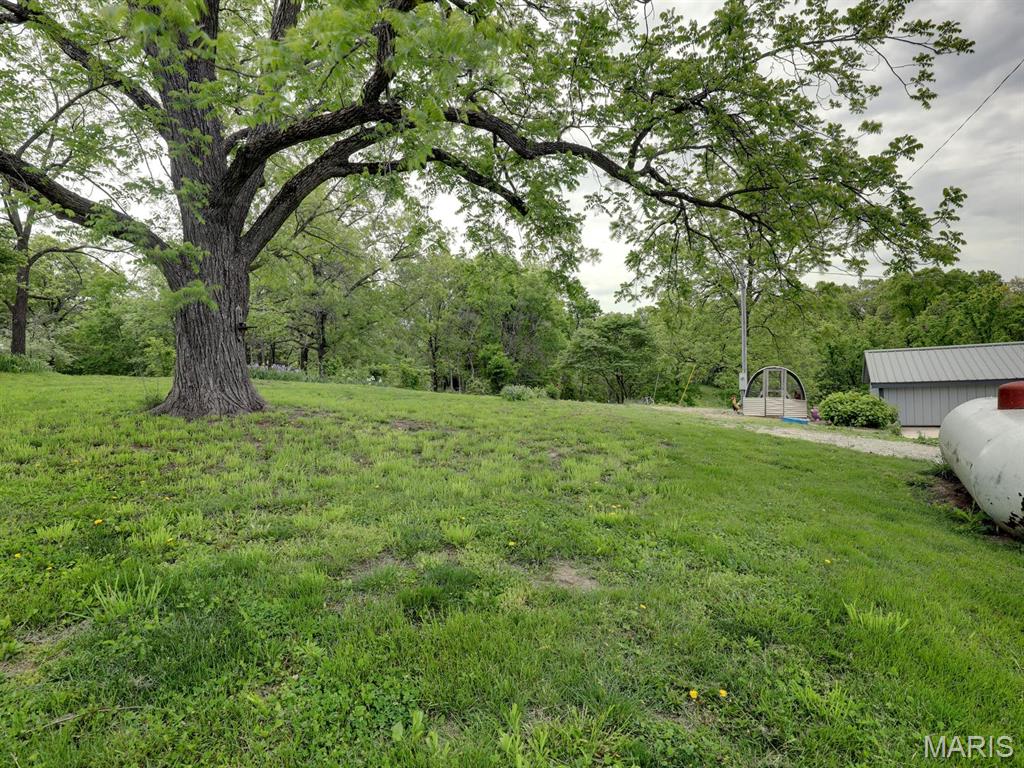 12746 Thorn Berry Road New London, MO 63459 - Photo 25 of 49