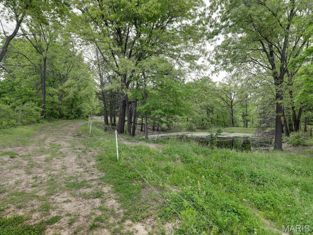 12746 Thorn Berry Road New London, MO 63459 - Photo 27 of 49
