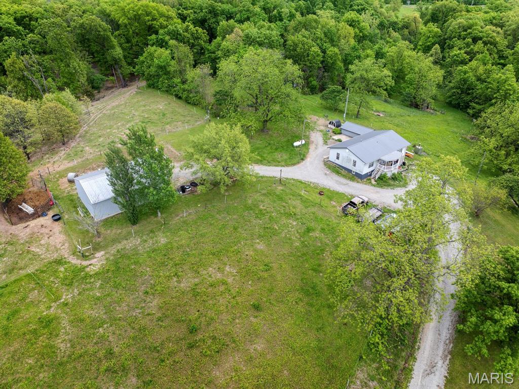 12746 Thorn Berry Road New London, MO 63459 - Photo 37 of 49