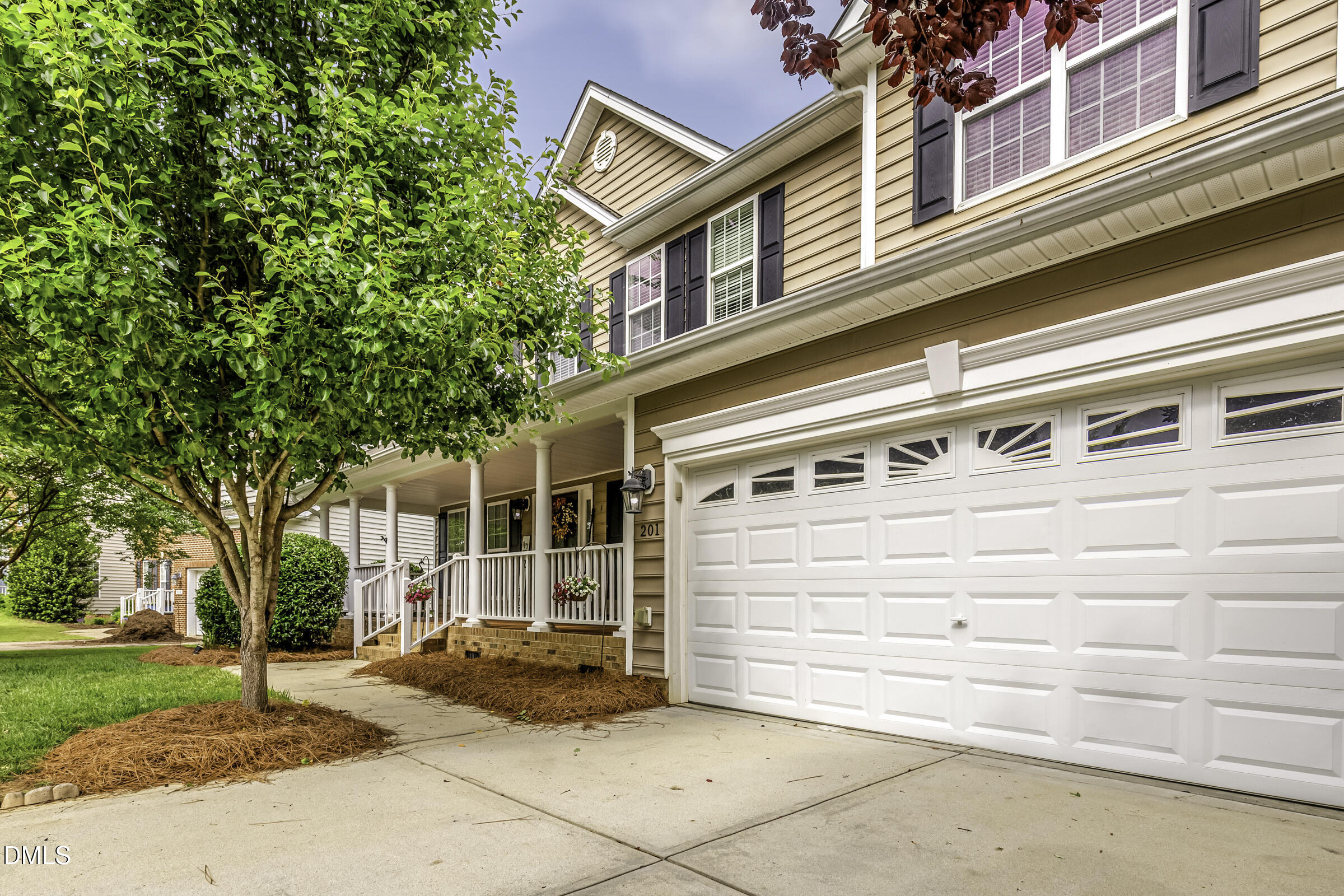 201 Quarryrock Road Holly Springs, NC 27540 - Photo 5 of 34