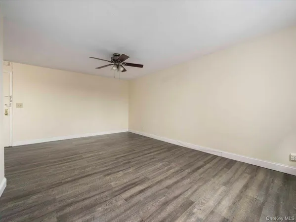 $197,000 | 3 Sadore Lane, Unit 4P, Yonkers, NY 10710