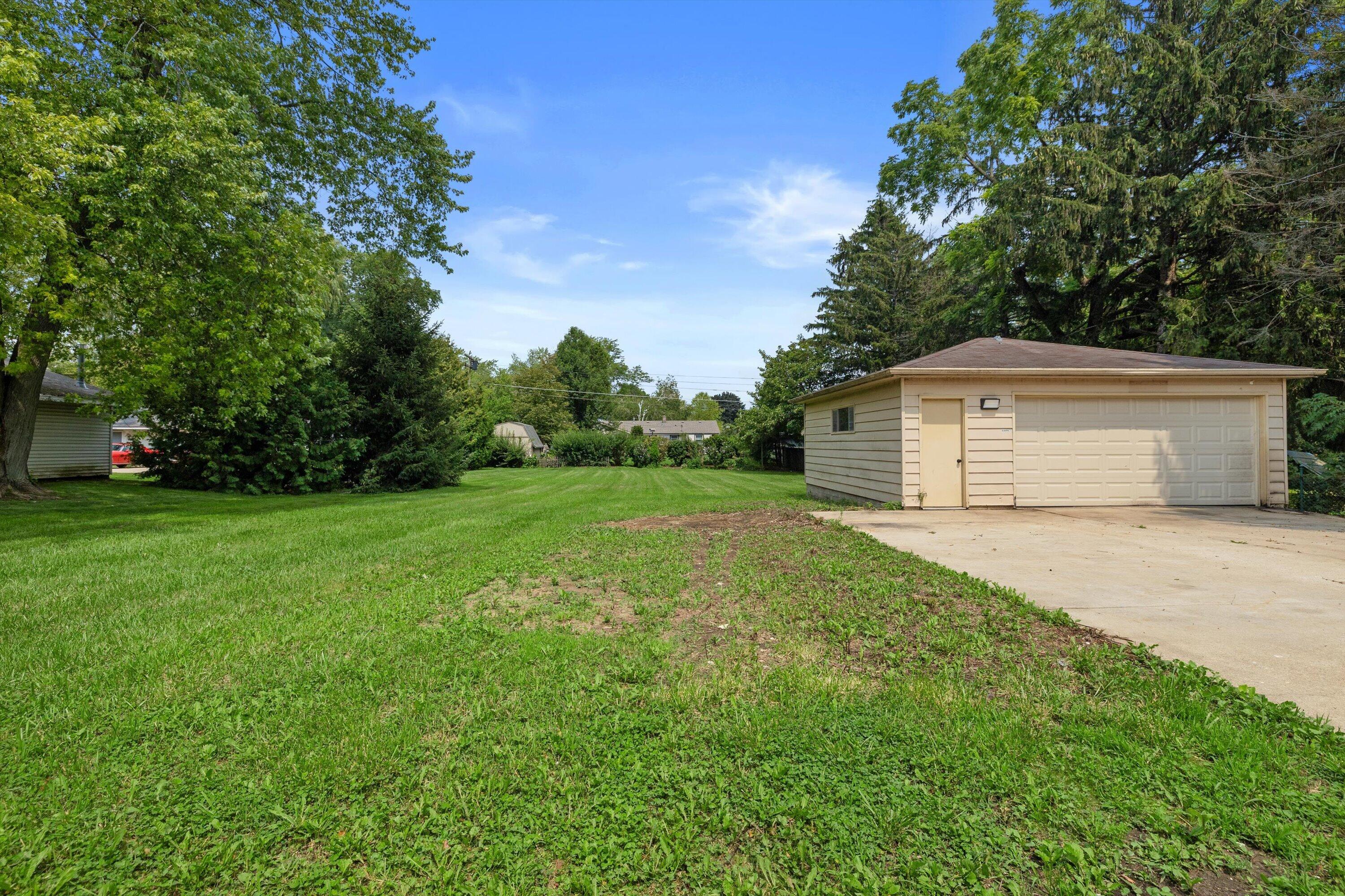3316 3 Mile Road Caledonia, WI 53404 - Photo 26 of 31 Back yard