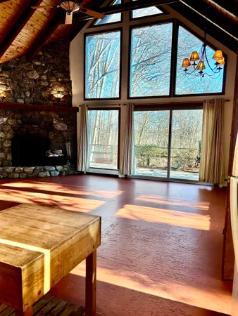 $2,500 | 185 Highway 4, Enfield, NH 03748