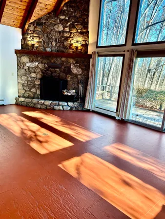 $2,500 | 185 Highway 4, Enfield, NH 03748