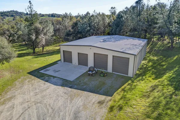 $1,425,000 | 3000 Spring Hill Road, Somerset, CA 95684