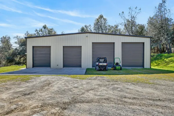 $1,425,000 | 3000 Spring Hill Road, Somerset, CA 95684